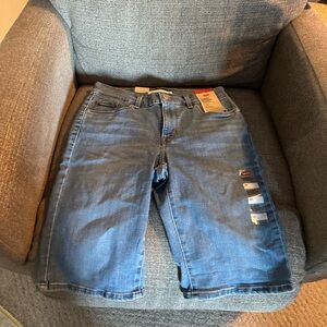 Levi's women’s Bermuda Light Blue Jean Shorts